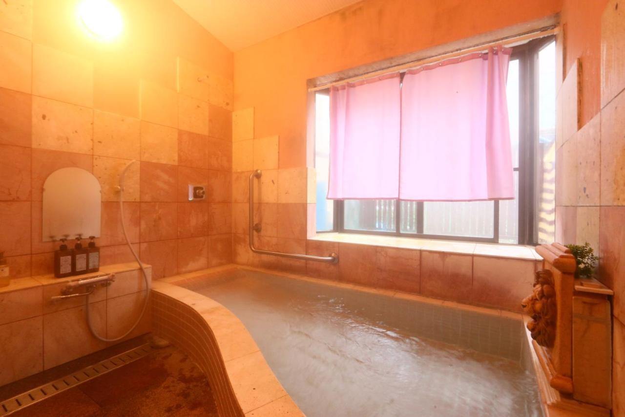 Naughty Cao Hotel Яманакако Екстериор снимка